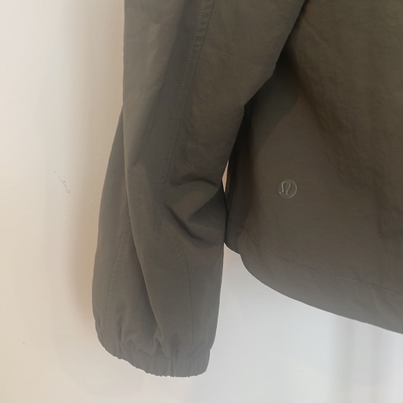 lululemon dark green nylon jacket (like new) - Picture 4 of 11